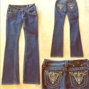 Woman’s Miss Me jeans